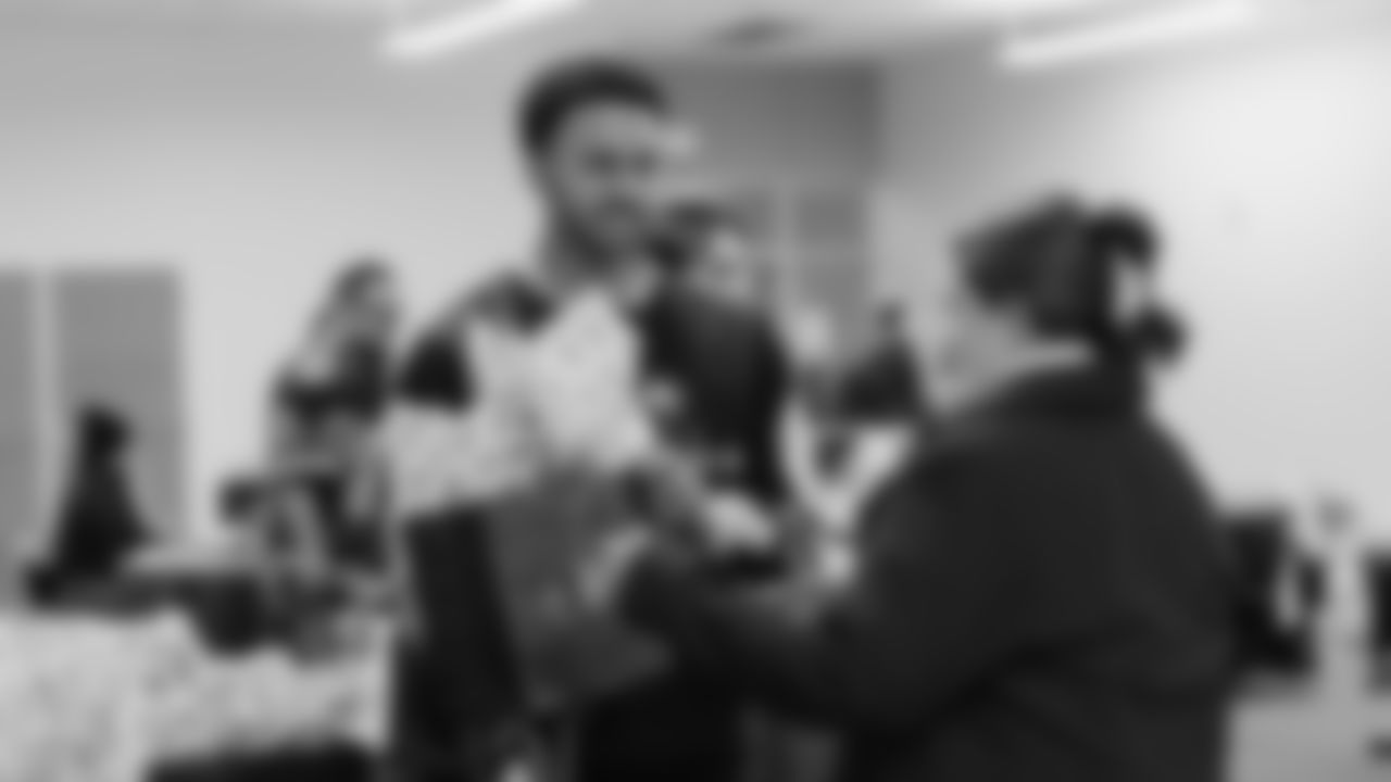 As part of our Inspire Change initiative, we teamed up with Husky Post-Prison Pathways to host an inspiring event highlighting the experiences of women who were formerly incarcerated and providing gifts to families impacted by the system.