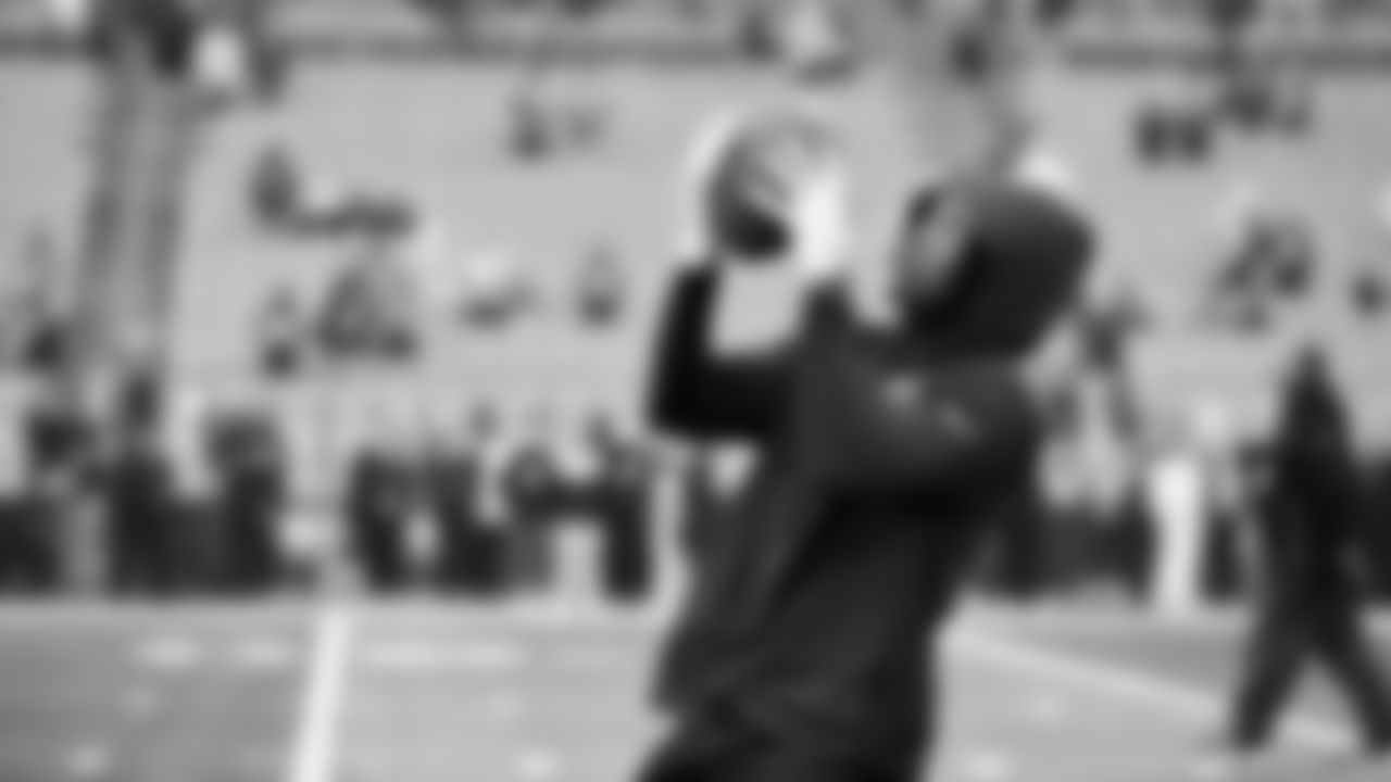 Seahawks wide receiver Rashid Shaheed (22) warms up at Bank of America Stadium for the Week 17 matchup vs. Panthers on December 28, 2025.