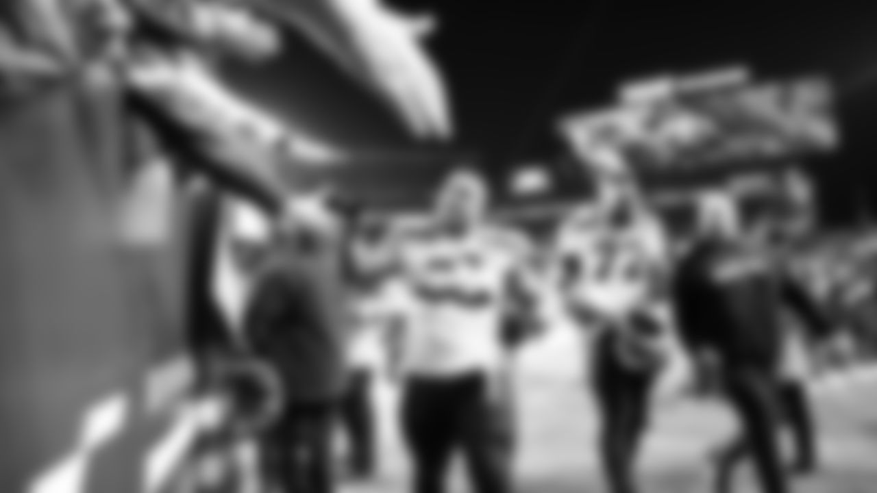 The Seahawks celebrated the win vs. the 49ers at Levi's Stadium in Week 18.