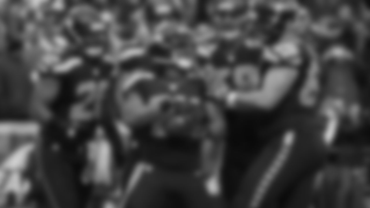 RB Marshawn Lynch 2010-2015,2019