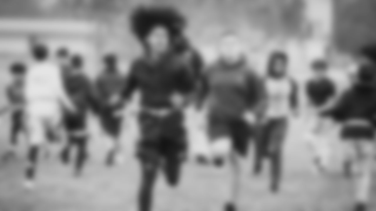 The Seahawks hosted a flag football clinic with NFL FLAG Vancouver at Unwin Park in Surrey, BC on Saturday, November 15, 2025.