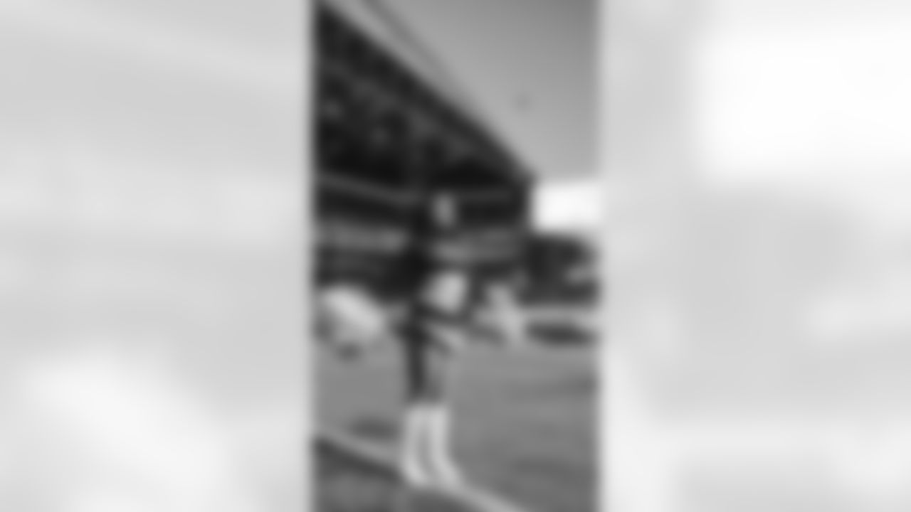 Seahawks Dancers at NFC Championship Game on January 25, 2026.