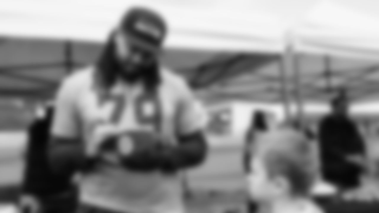 The Seahawks visited Everett Memorial Stadium on Wednesday, January 7, 2026 with Seahawks Legend Garry Gilliam for the third Girls Flag Takeover of the season featuring varsity games between Ferndale High School vs. Monroe High School and Squalicum High School vs. Jackson High School.