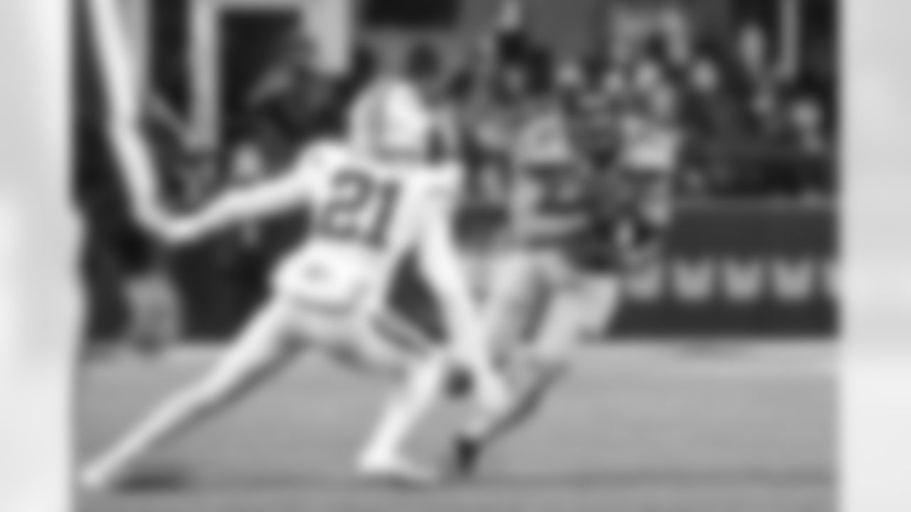 Seahawks running back Zach Charbonnet (26) at the Week 15 matchup against the Green Bay Packers at Lumen Field on Sunday, December 15, 2024.