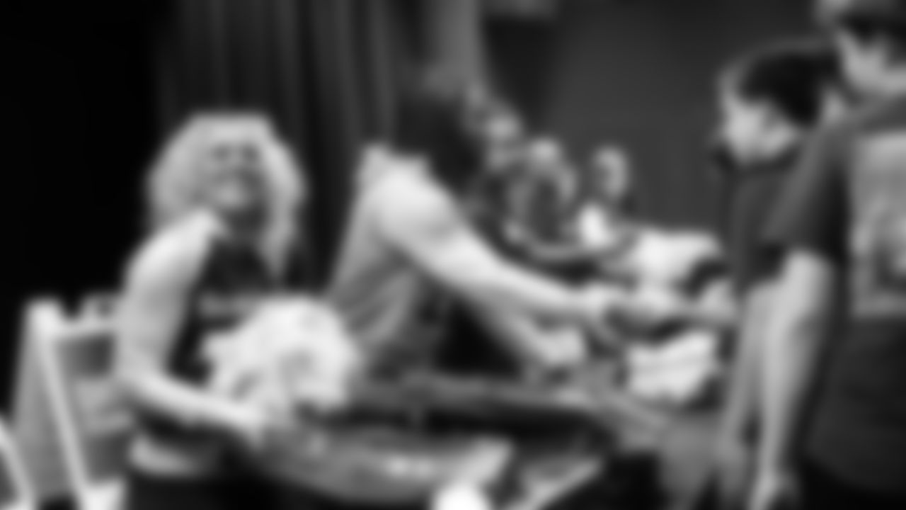 The Seahawks and American Family Insurance teamed up to empower local high school athletes and promote player safety with the donation of 150 Guardian Caps to the football teams at Chief Sealth International High School and Curtis Senior High School.