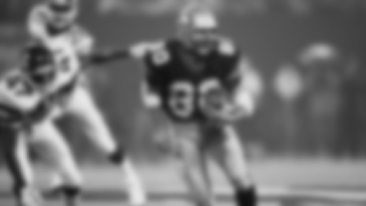 WR Steve Largent (80)
