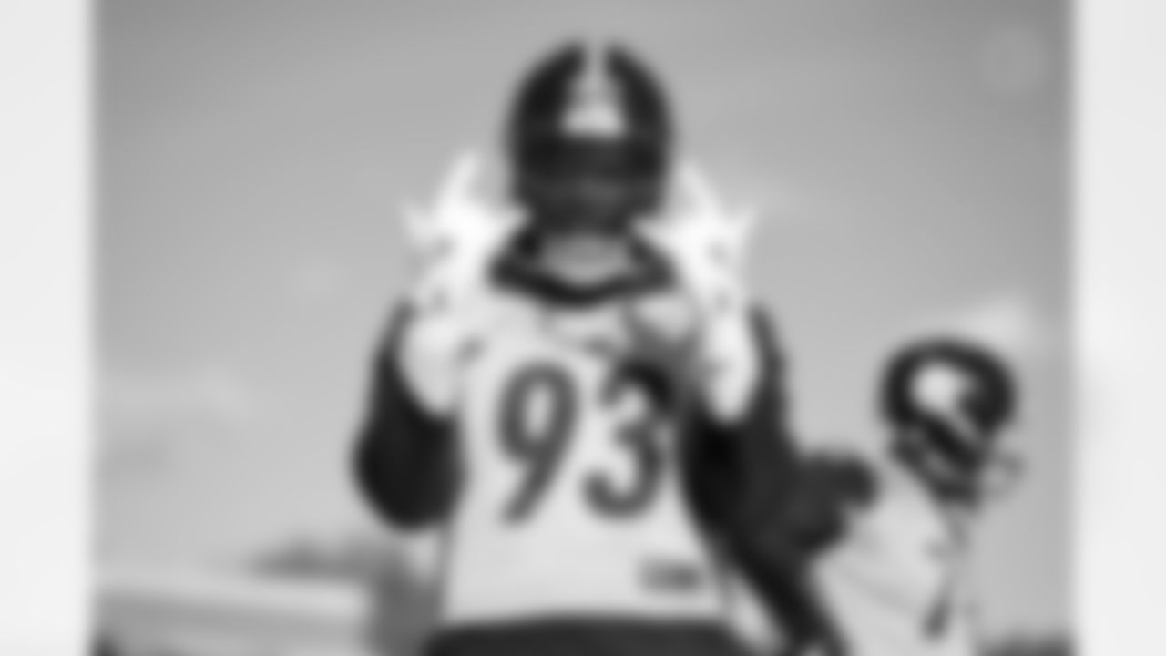 Pittsburgh Steelers defensive tackle Esezi Otomewo (93) during practice at the UPMC Rooney Sports Complex preparing for a Week 10 matchup against the Los Angeles Chargers, Thursday, Nov. 6, 2025 in Pittsburgh, PA. (Karl Roser / Pittsburgh Steelers)