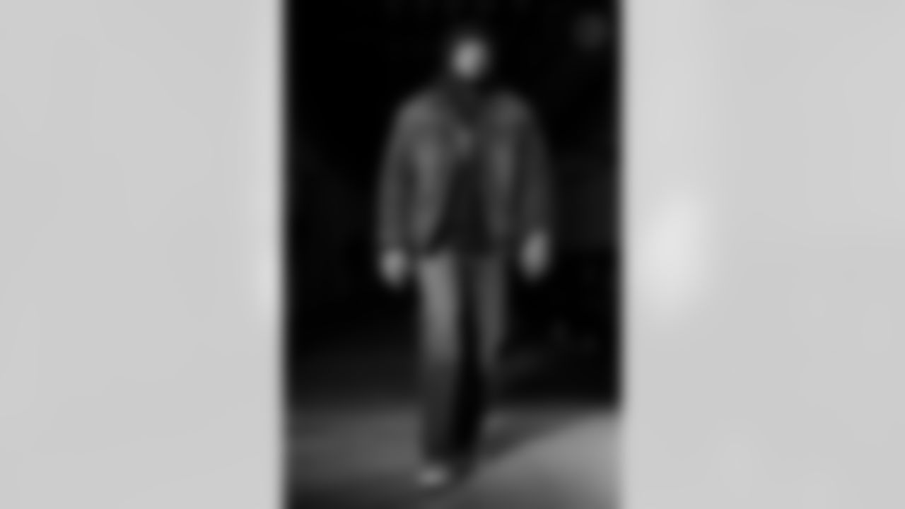 Pittsburgh Steelers linebacker Malik Harrison (50) during a regular season game between the Pittsburgh Steelers and the Miami Dolphins, Monday, Dec. 15, 2025 in Pittsburgh, PA. (Alysa Rubin / Pittsburgh Steelers)