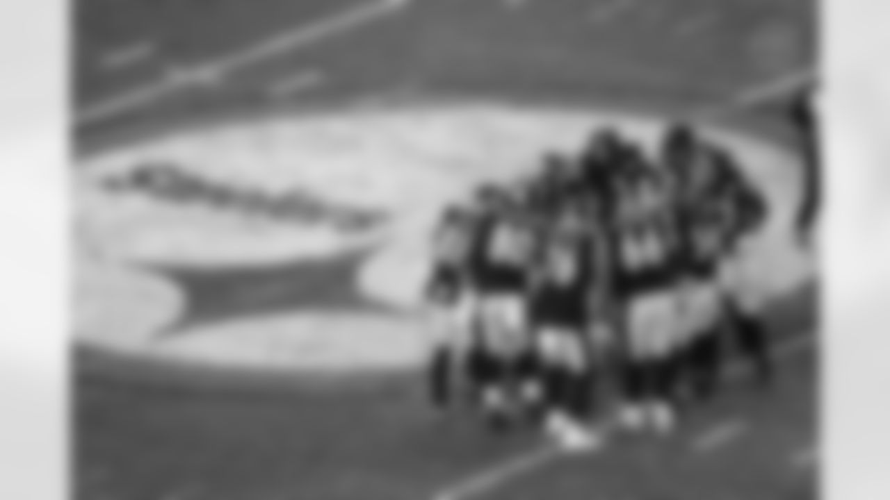 Pittsburgh Steelers during a regular season game between the Pittsburgh Steelers and the Buffalo Bills, Sunday, Nov. 30, 2025 in Pittsburgh, PA.  (Taylor Ollason / Pittsburgh Steelers)