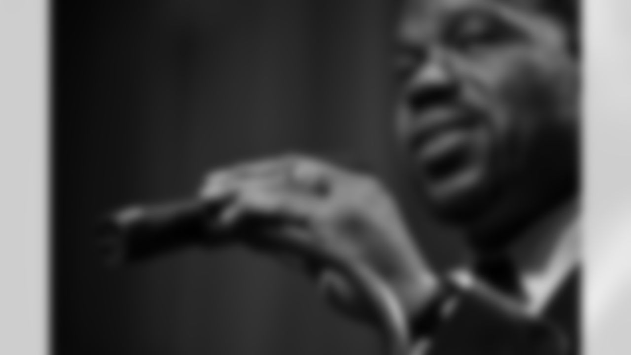 The Pittsburgh Steelers celebrate the 2025 Hall of Honor Class during the Hall of Honor Dinner Ceremony presented by U.S. Steel on Sunday, Dec. 14, 2025 in Pittsburgh, PA. (Karl Roser / Pittsburgh Steelers)