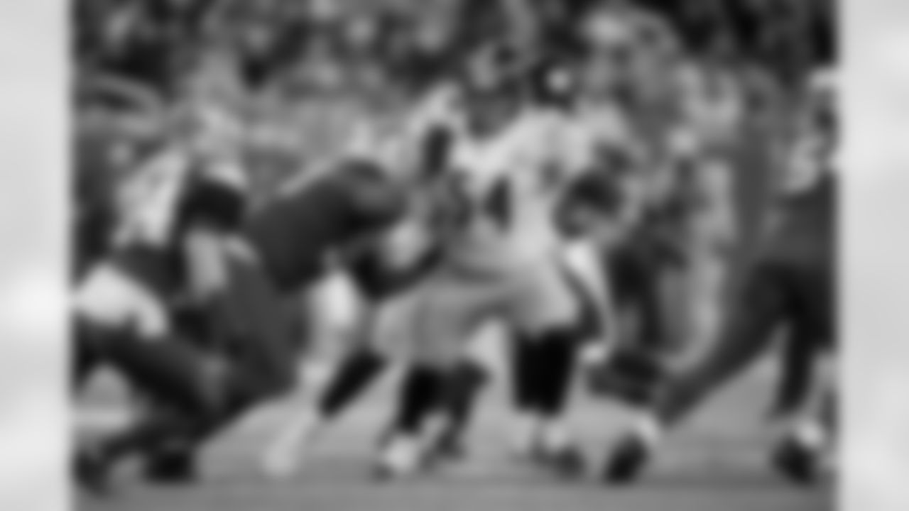 Pittsburgh Steelers center Zach Frazier (54) during a regular season game between the Pittsburgh Steelers and the Detroit Lions, Sunday, Dec. 21, 2025 in Detroit, MI. The Steelers defeated the Lions 29-24. (Karl Roser / Pittsburgh Steelers)