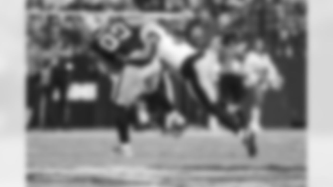 Pittsburgh Steelers safety Minkah Fitzpatrick (39) makes a tackle during a regular season game between the Pittsburgh Steelers and the Las Vegas Raiders, Sunday, Oct. 13, 2024 in Las Vegas, NV. (Karl Roser / Pittsburgh Steelers)