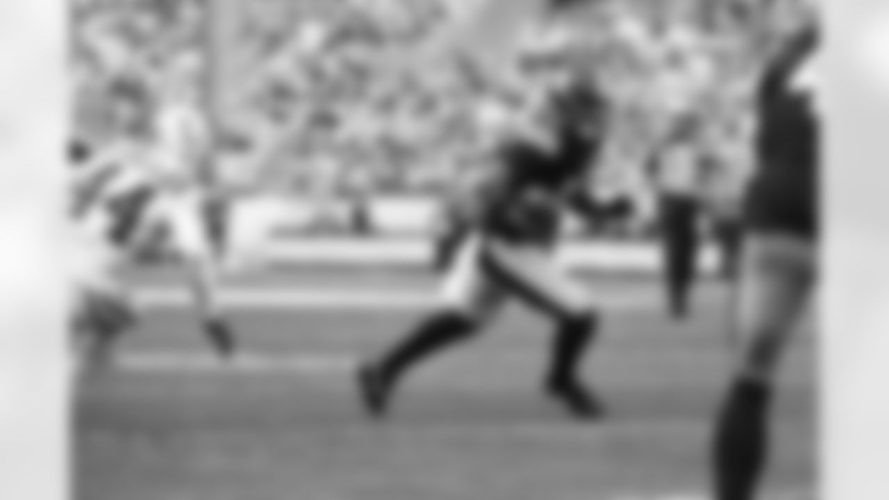 Pittsburgh Steelers tight end Darnell Washington (80) during a regular season game between the Pittsburgh Steelers and the Indianapolis Colts, Sunday, Nov. 2, 2025 in Pittsburgh, PA. (Taylor Ollason / Pittsburgh Steelers)