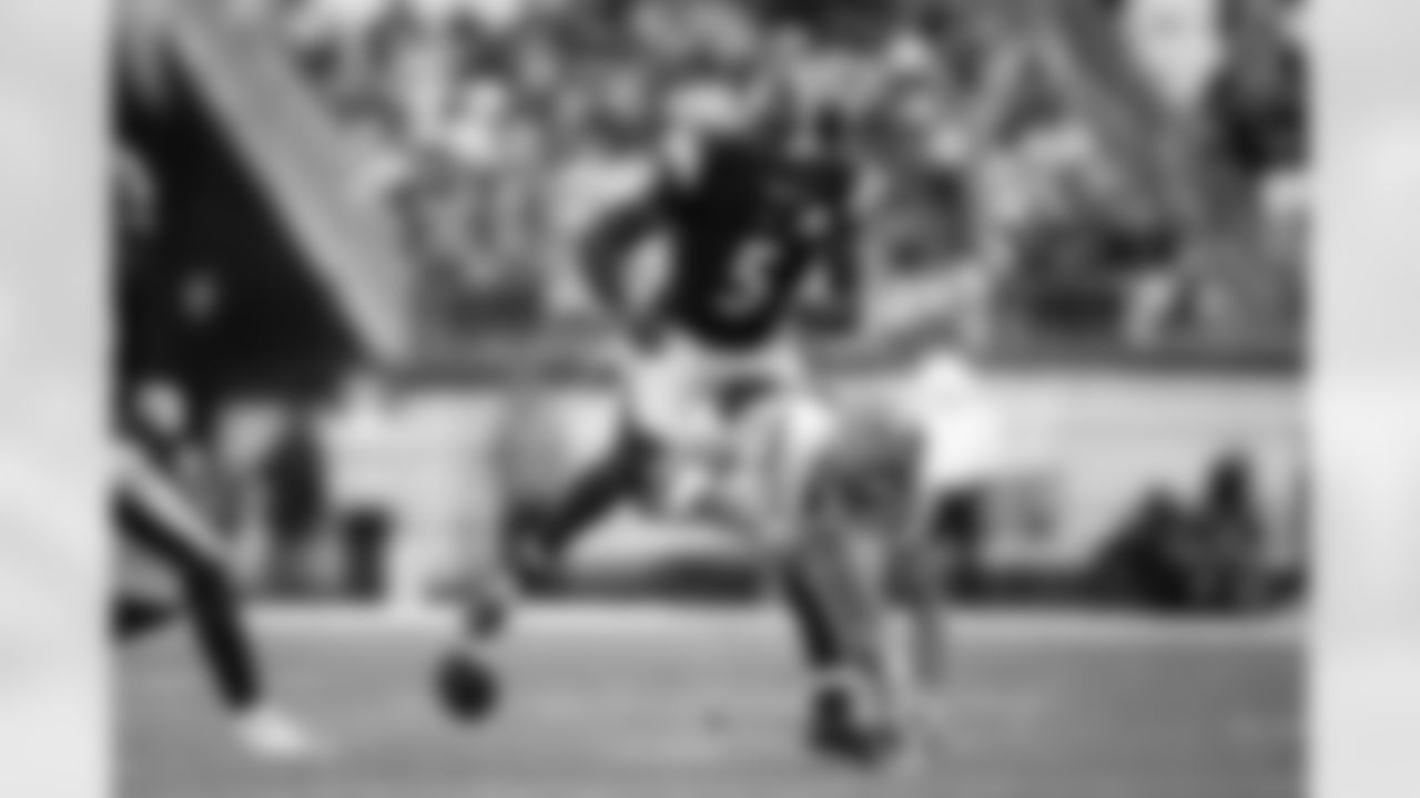 Pittsburgh Steelers cornerback Jalen Ramsey (5) during a regular season game between the Pittsburgh Steelers and the Cincinnati Bengals, Sunday, Nov. 16, 2025 in Pittsburgh, PA. The Steelers defeated the Bengals 34-12. (Karl Roser / Pittsburgh Steelers)