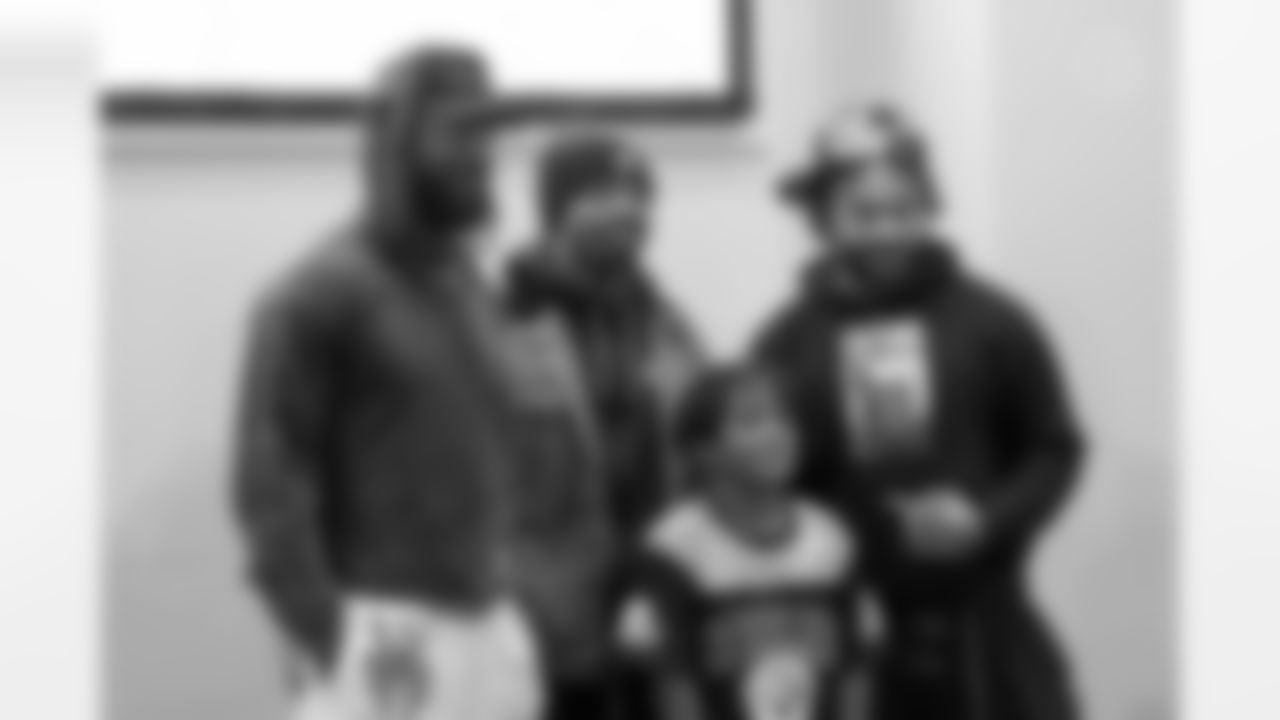 Pittsburgh Steelers running back Trey Sermon (37), Pittsburgh Steelers running back Jaylen Warren (30) and Pittsburgh Steelers running back Kenneth Gainwell (14) hosted kids from Amachi Pittsburgh for a game night at Dave and Busters on Friday, Dec. 12/12/25, 2025 in Pittsburgh, PA. (Marc Cardillo/ Pittsburgh Steelers)