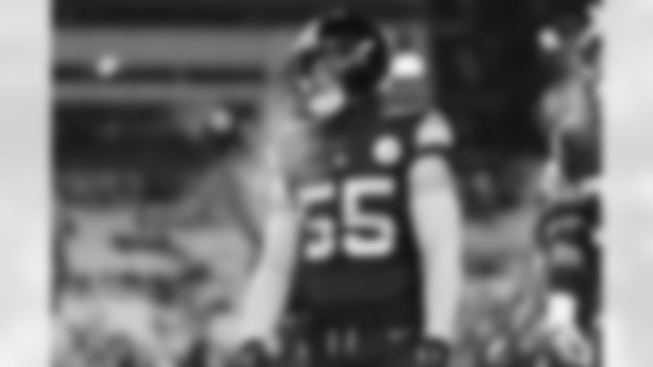 Pittsburgh Steelers linebacker Cole Holcomb (55) during a regular season game between the Pittsburgh Steelers and the Miami Dolphins, Monday, Dec. 15, 2025 in Pittsburgh, PA. (Karl Roser / Pittsburgh Steelers)