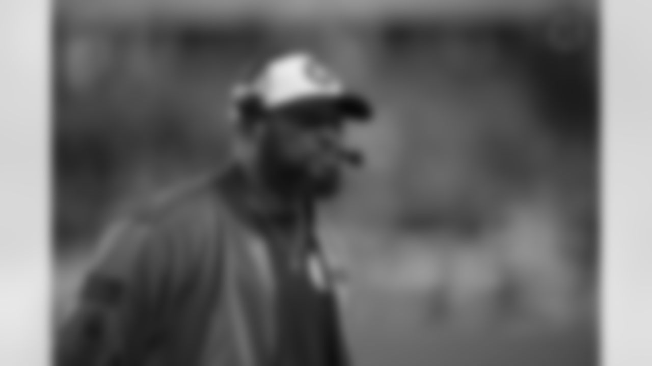Pittsburgh Steelers head coach Mike Tomlin during a regular season game between the Pittsburgh Steelers and the Tennessee Titans, Thursday, Nov. 2, 2023 in Pittsburgh, PA. The Steelers defeated the Titans 20-16. (Karl Roser / Pittsburgh Steelers)