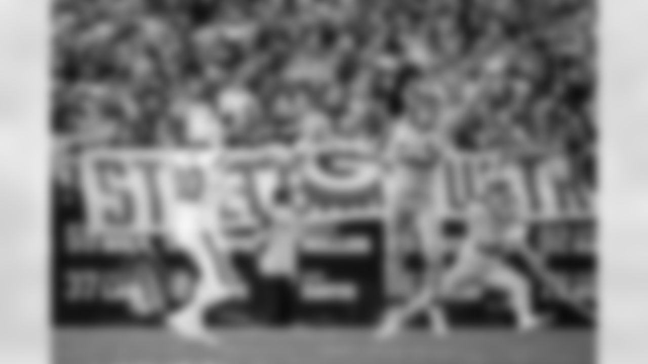 Pittsburgh Steelers linebacker T.J. Watt (90) during a regular season game between the Pittsburgh Steelers and the Green Bay Packers, Sunday, Oct. 26, 2025 in Pittsburgh, PA. The Packers beat the Steelers 35-25. (Karl Roser / Pittsburgh Steelers)