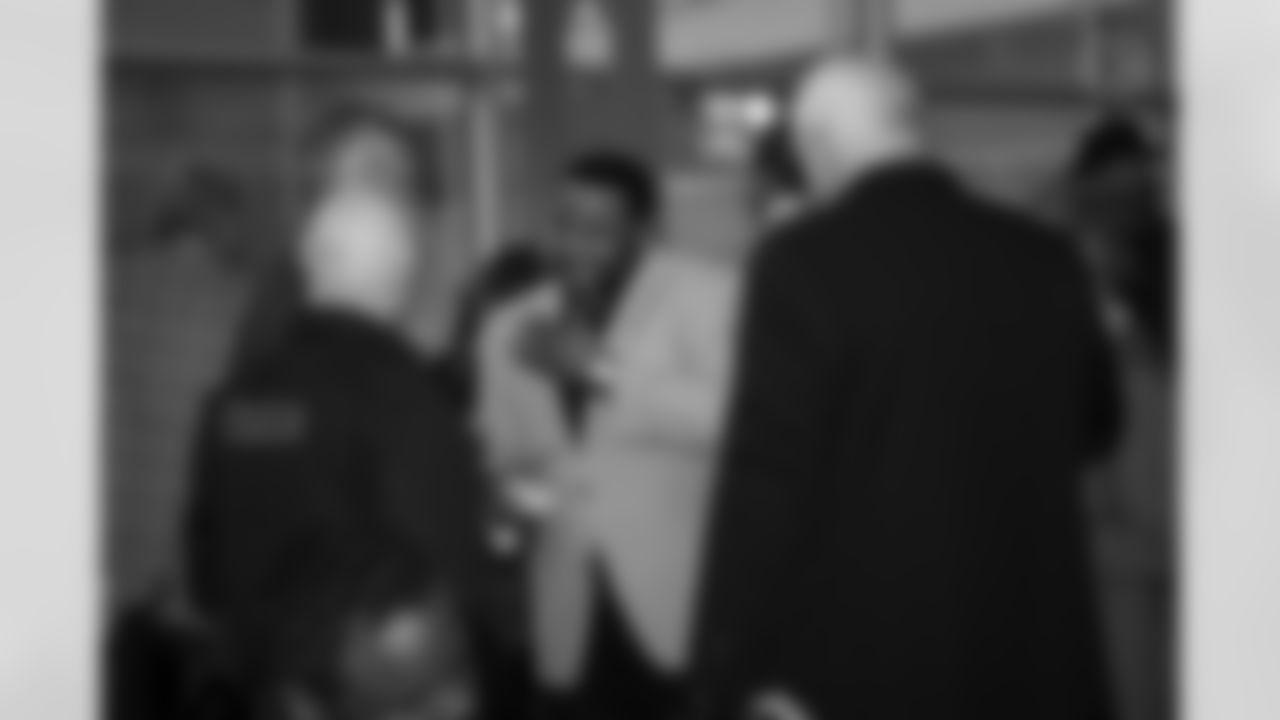 The Pittsburgh Steelers celebrated the 20th anniversary of Super Bowl XL during the Alumni Weekend Dinner at Acrisure Stadium benefitting the UPMC Sports Medicine Concussion Program, Saturday, Nov. 1, 2025 in Pittsburgh, PA. (Alysa Rubin / Pittsburgh Steelers)