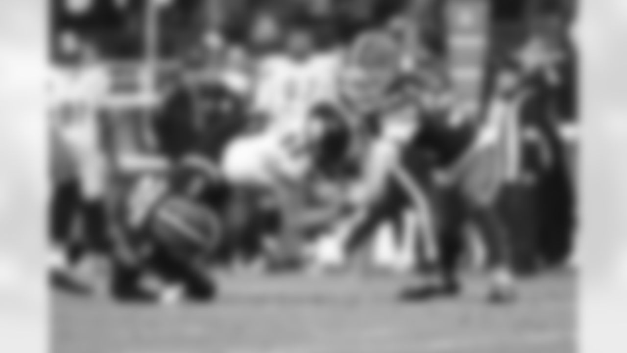 Pittsburgh Steelers tight end Pat Freiermuth (88) during a regular season game between the Pittsburgh Steelers and the Cleveland Browns, Sunday, Dec. 28, 2025 in Cleveland, OH. (Jared Wickerham / Pittsburgh Steelers)