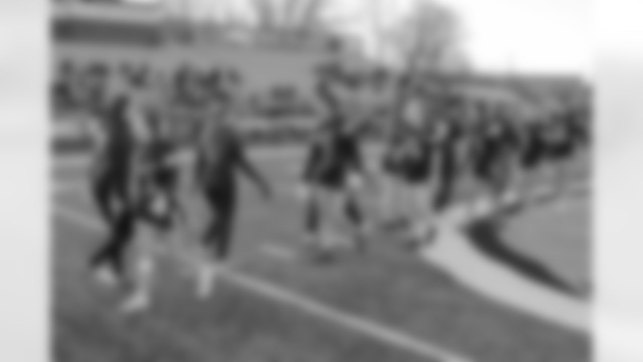 Week 1 of the Steelers' Girls High School Flag Football season on Wednesday, April 16, 2025 at North Allegheny Senior High School. (Brad Oskowski / Pittsburgh Steelers)