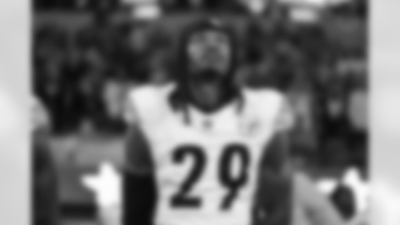 Pittsburgh Steelers safety Kyle Dugger (29) during a regular season game between the Pittsburgh Steelers and the Los Angeles Chargers, Sunday, Nov. 9, 2025 in Inglewood, CA. (Karl Roser / Pittsburgh Steelers)