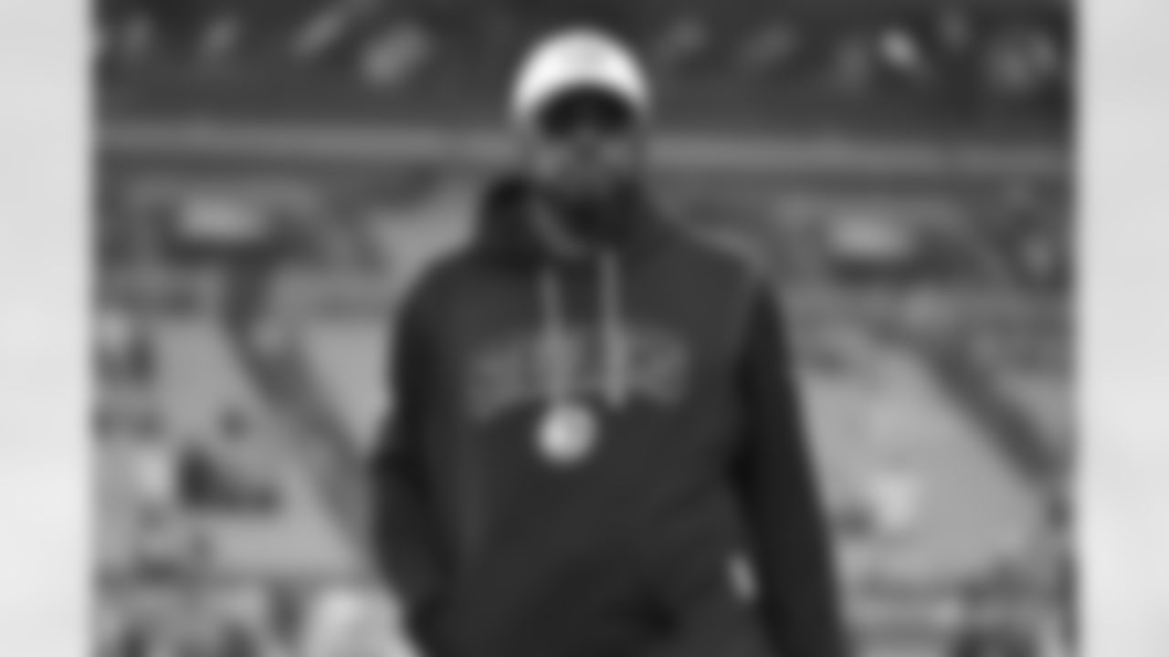 Pittsburgh Steelers head coach Mike Tomlin during a regular season game between the Pittsburgh Steelers and the Cleveland Browns, Sunday, Dec. 28, 2025 in Cleveland, OH. (Karl Roser / Pittsburgh Steelers)