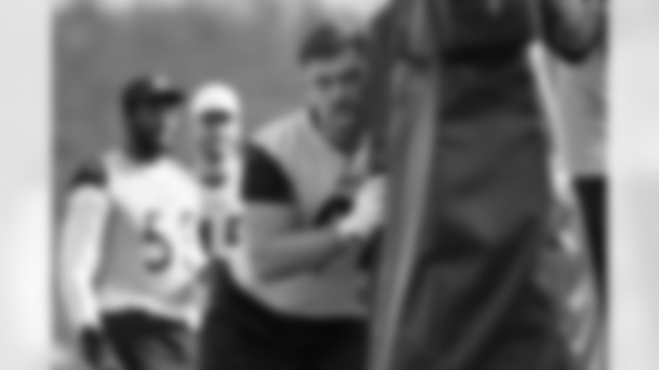 Pittsburgh Steelers defensive end Logan Lee (91) during practice at the UPMC Rooney Sports Complex preparing for a Wild Card matchup against the Houston Texans, Thursday, Jan. 8, 2026 in Pittsburgh, PA. (Alysa Rubin / Pittsburgh Steelers)