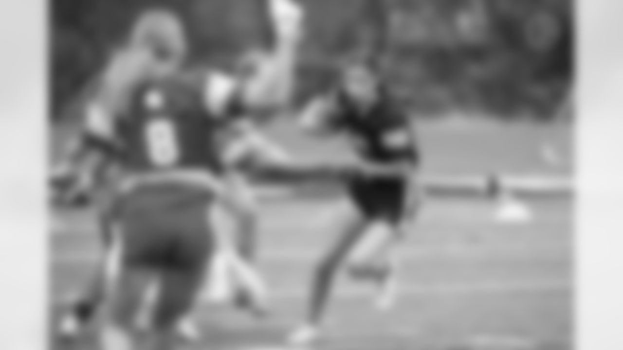 Week 5 of the Steelers' Girls High School Flag Football season Sunday, May 5, 2024 at Bethel Park High School. (Arron Anastasia / Pittsburgh Steelers)