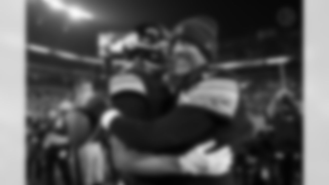 Pittsburgh Steelers wide receiver Ben Skowronek (15) and Pittsburgh Steelers quarterback Aaron Rodgers (8) during a regular season game between the Pittsburgh Steelers and the Baltimore Ravens, Sunday, Jan. 4, 2026 in Pittsburgh, PA.  (Taylor Ollason / Pittsburgh Steelers)