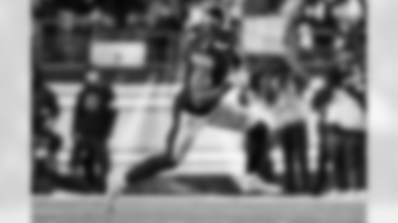 Pittsburgh Steelers wide receiver DK Metcalf (4) during a postseason Wild Card game between the Pittsburgh Steelers and the Houston Texans, Monday, Jan. 12, 2026 in Pittsburgh, PA. (Alysa Rubin / Pittsburgh Steelers)