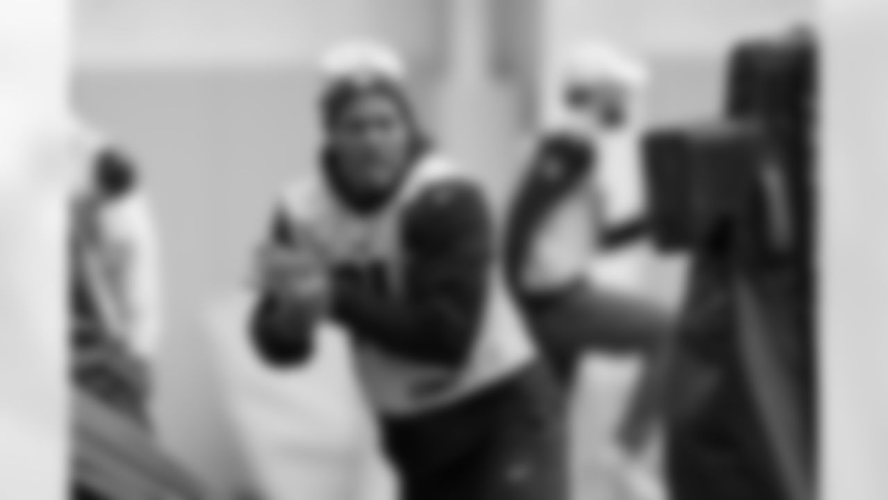 Pittsburgh Steelers linebacker Preston Smith (91) during practice at the UPMC Rooney Sports Complex preparing for a Week 16 matchup against the Baltimore Ravens, Wednesday, Dec. 18, 2024 in Pittsburgh, PA. (Karl Roser / Pittsburgh Steelers)