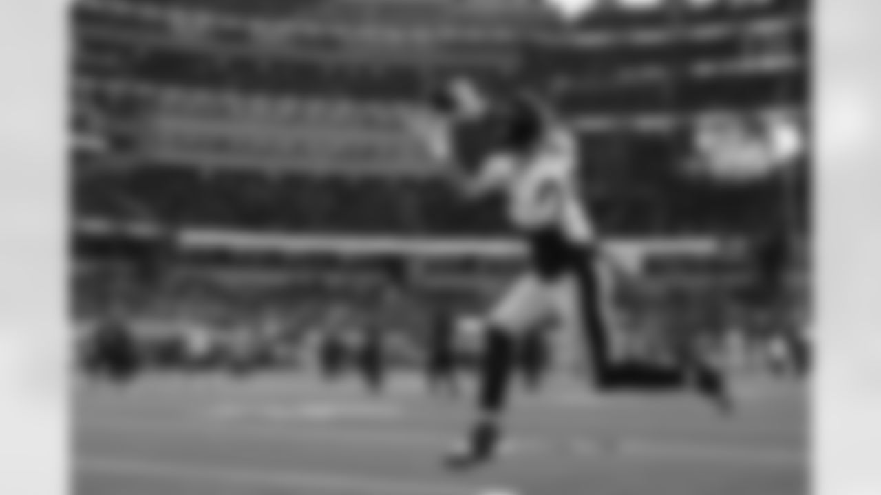 Pittsburgh Steelers safety Kyle Dugger (29) during a regular season game between the Pittsburgh Steelers and the Los Angeles Chargers, Sunday, Nov. 9, 2025 in Inglewood, CA. (Alysa Rubin / Pittsburgh Steelers)