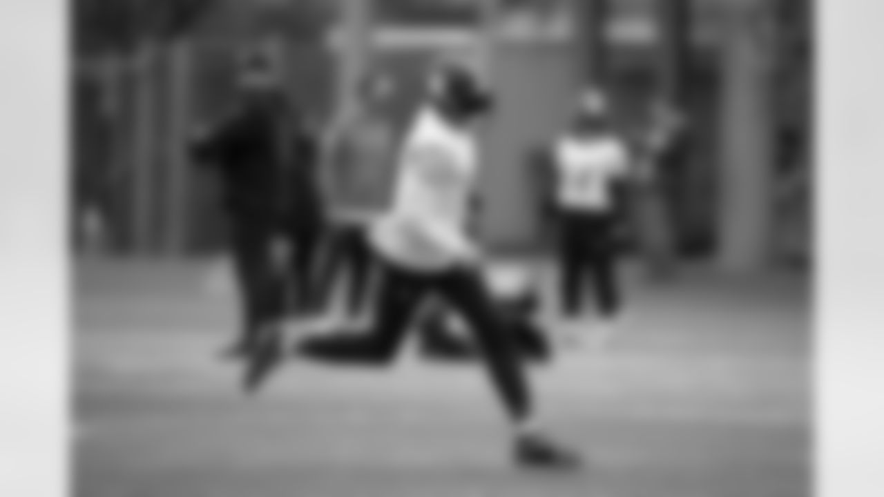 Pittsburgh Steelers wide receiver DK Metcalf (4) during practice at the UPMC Rooney Sports Complex preparing for a Wild Card matchup against the Houston Texans, Friday, Jan. 9, 2026 in Pittsburgh, PA. (Karl Roser / Pittsburgh Steelers)