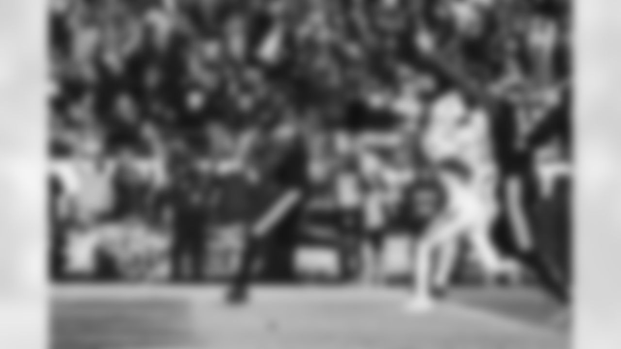 Pittsburgh Steelers wide receiver DK Metcalf (4) during a regular season game between the Pittsburgh Steelers and the Miami Dolphins, Monday, Dec. 15, 2025 in Pittsburgh, PA. (Taylor Ollason / Pittsburgh Steelers)