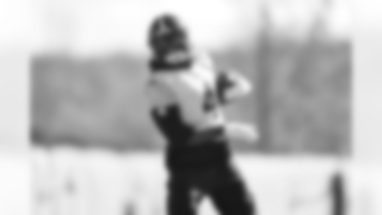 Pittsburgh Steelers wide receiver DK Metcalf (4) during practice at the UPMC Rooney Sports Complex preparing for a Week 10 matchup against the Los Angeles Chargers, Thursday, Nov. 6, 2025 in Pittsburgh, PA. (Alysa Rubin / Pittsburgh Steelers)