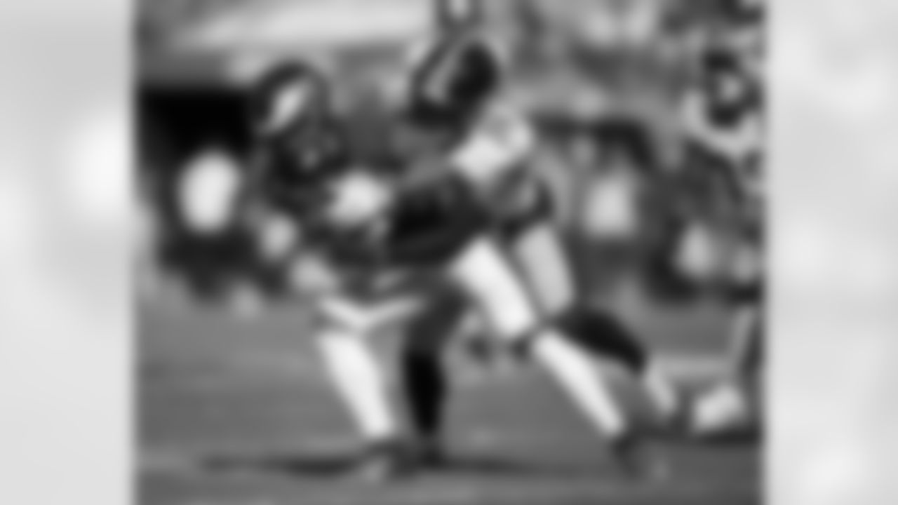 Steelers at Eagles (Last regular season game played at PHI in 2022)