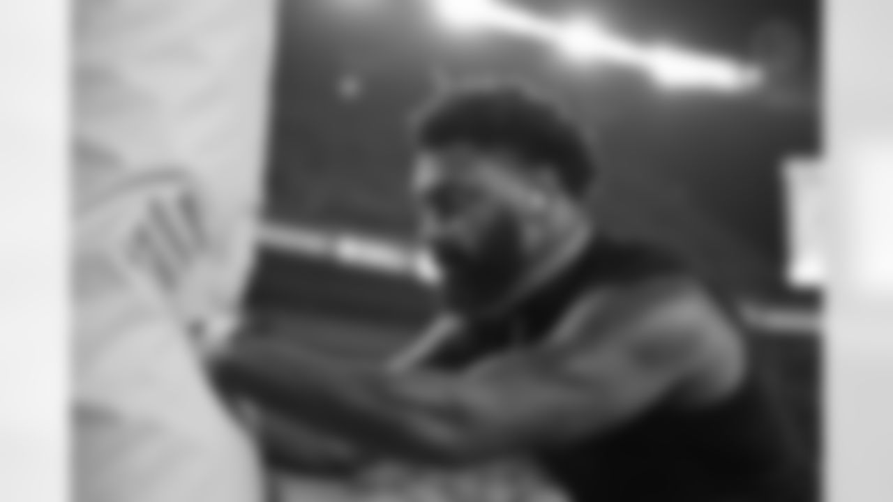 Pittsburgh Steelers linebacker Patrick Queen (6) during a regular season game between the Pittsburgh Steelers and the Baltimore Ravens, Sunday, Jan. 4, 2026 in Pittsburgh, PA. (Taylor Ollason / Pittsburgh Steelers)