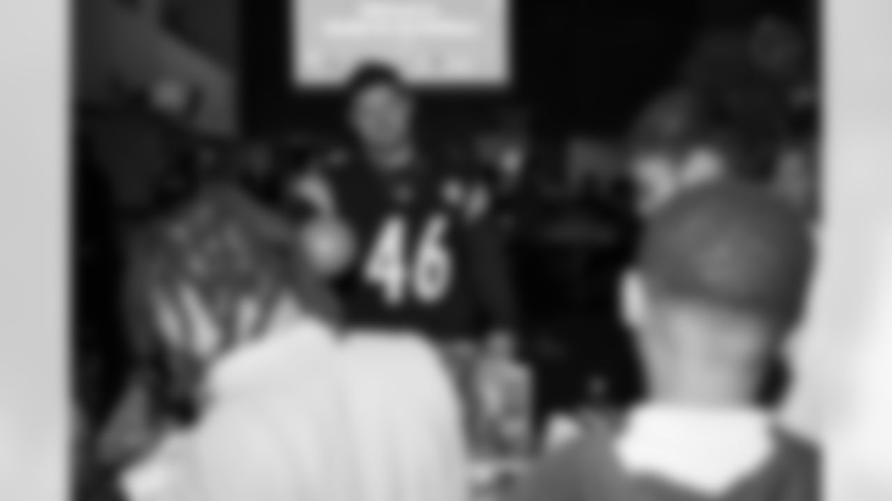 The Pittsburgh Steelers partnered with Convoy of Hope to give back to multiple community organizations in the Pittsburgh area on Tuesday, Dec. 9, 2025 in Pittsburgh, PA. (Alysa Rubin / Pittsburgh Steelers)