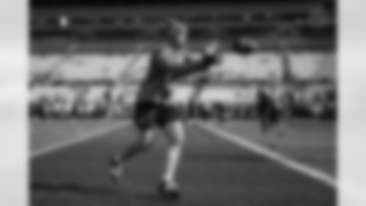 Pittsburgh Steelers linebacker T.J. Watt (90) during a regular season game between the Pittsburgh Steelers and the Cincinnati Bengals, Sunday, Nov. 16, 2025 in Pittsburgh, PA. (Harrison Barden / Pittsburgh Steelers)