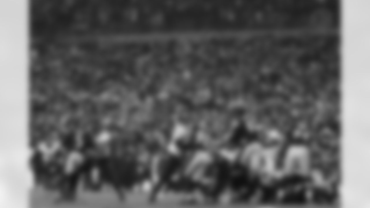 Pittsburgh Steelers cornerback Jalen Ramsey (5), Pittsburgh Steelers linebacker T.J. Watt (90), Pittsburgh Steelers defensive tackle Esezi Otomewo (93) and Pittsburgh Steelers defensive end Yahya Black (94) during a regular season game between the Pittsburgh Steelers and the Baltimore Ravens, Sunday, Jan. 4, 2026 in Pittsburgh, PA.  (Jared Wickerham / Pittsburgh Steelers)