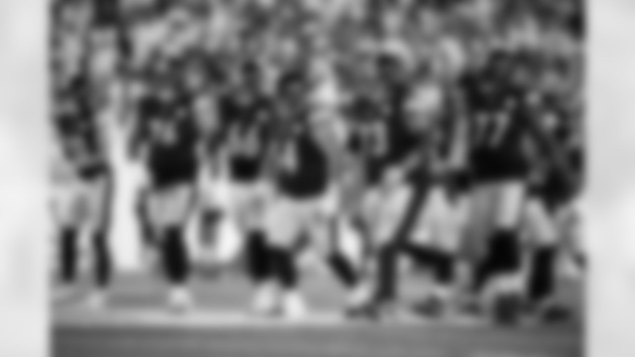 The Pittsburgh Steelers offensive line during a regular season game between the Pittsburgh Steelers and the Cincinnati Bengals, Thursday, Oct. 16, 2025 in Cincinnati, OH. The Bengals beat the Steelers 33-31. (Karl Roser / Pittsburgh Steelers)