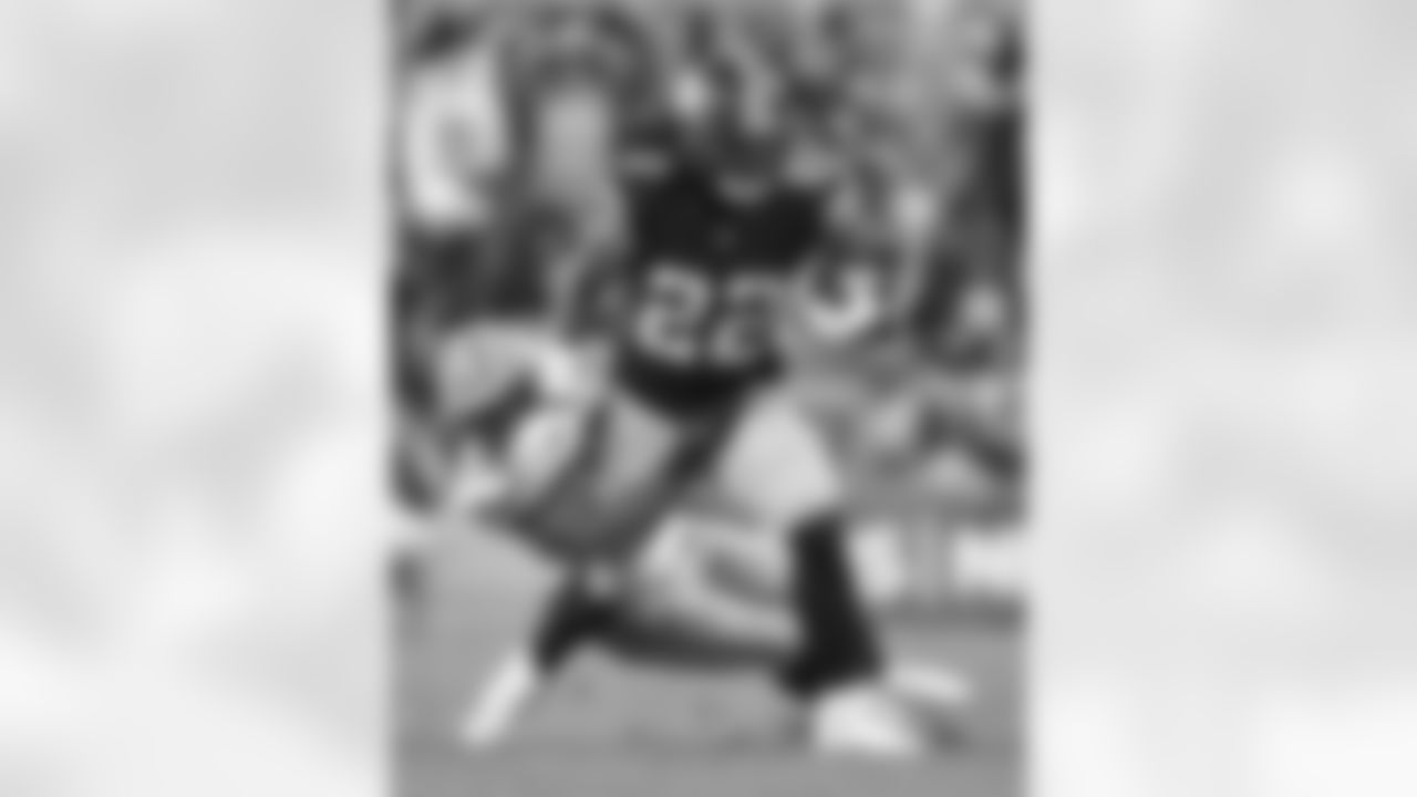 Pittsburgh Steelers running back Najee Harris (22) during a regular season game between the Pittsburgh Steelers and the Green Bay Packers, Sunday, Nov. 12, 2023 in Pittsburgh, PA. The Steelers defeated the Packers 23-19. (Karl Roser / Pittsburgh Steelers)