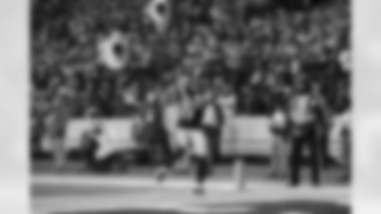 Pittsburgh Steelers wide receiver Calvin Austin III (19) during a regular season game between the Pittsburgh Steelers and the Baltimore Ravens, Sunday, Jan. 4, 2026 in Pittsburgh, PA. The Steelers defeated the Ravens 26-24. (Karl Roser / Pittsburgh Steelers)