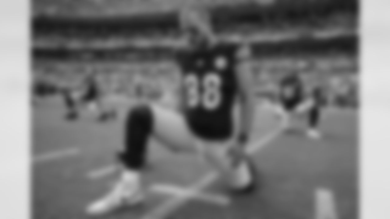 Pittsburgh Steelers tight end Pat Freiermuth (88) prior to a regular season game between the Pittsburgh Steelers and the Denver Broncos, Sunday, Sept. 15, 2024 in Denver, CO. (Karl Roser / Pittsburgh Steelers)