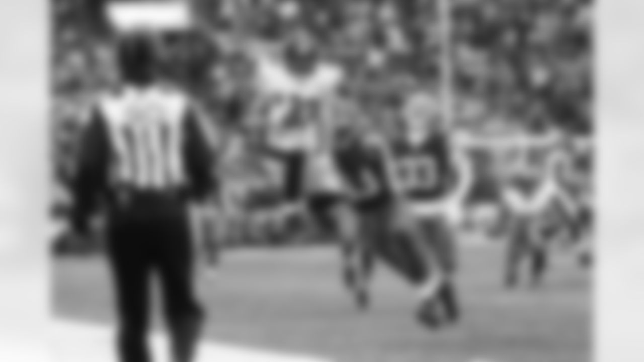 Pittsburgh Steelers tight end/fullback Connor Heyward (83) during a regular season game between the Pittsburgh Steelers and the Cleveland Browns, Sunday, Dec. 28, 2025 in Cleveland, OH. (Jared Wickerham / Pittsburgh Steelers)