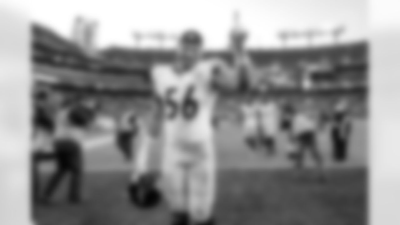 Pittsburgh Steelers linebacker Alex Highsmith (56) following a regular season game between the Pittsburgh Steelers and the Baltimore Ravens, Sunday, Dec. 7, 2025 in Baltimore, MD. The Steelers defeated the Ravens 27-22. (Karl Roser / Pittsburgh Steelers)