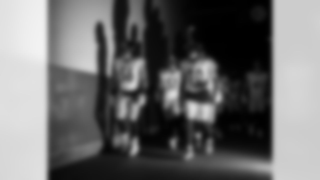 Pittsburgh Steelers linebacker Alex Highsmith (56), linebacker Nick Herbig (51), and linebacker T.J. Watt (90) walk to the field prior to a regular season game between the Pittsburgh Steelers and the Los Angeles Chargers, Sunday, Nov. 9, 2025 in Inglewood, CA. The Chargers beat the Steelers 25-10. (Karl Roser / Pittsburgh Steelers)