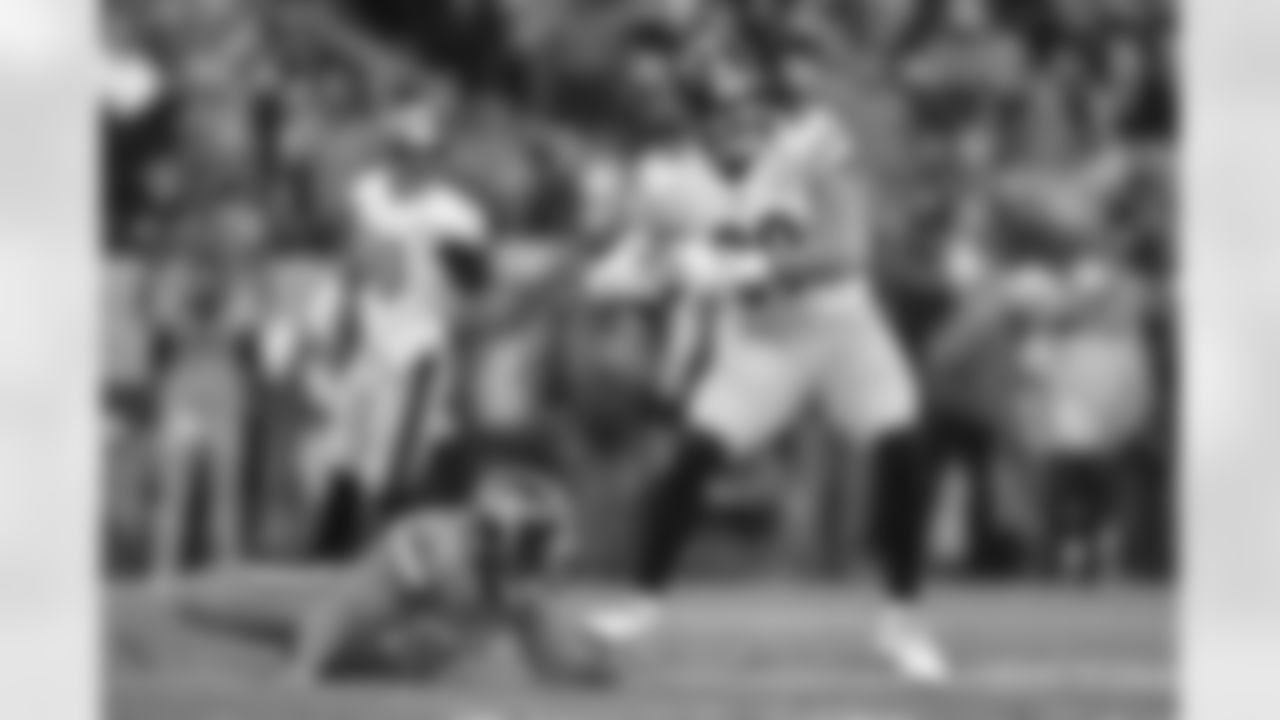 Steelers at Broncos (Last regular season game played at DEN in 2018)