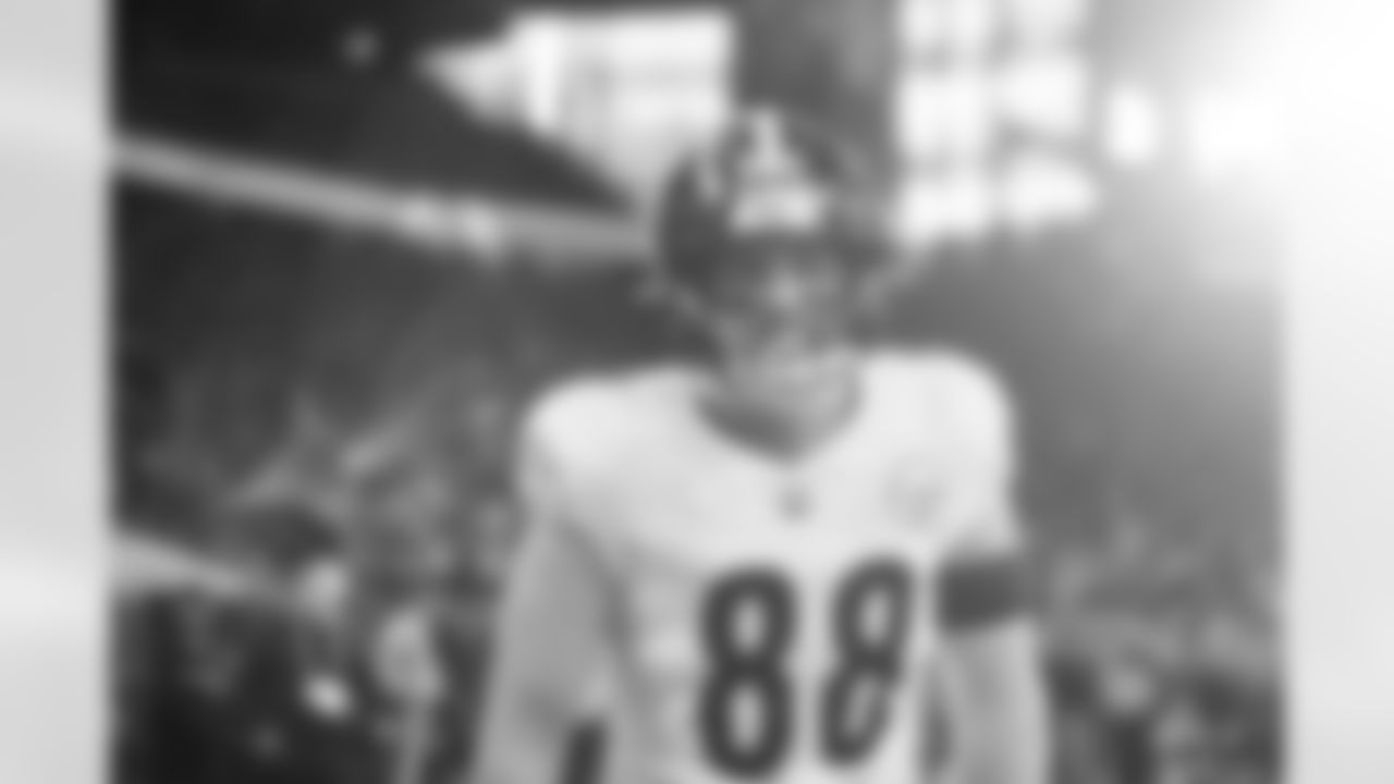 Pittsburgh Steelers tight end Pat Freiermuth (88) prior to a regular season game against the Detroit Lions, Sunday, Dec. 21, 2025 in Detroit, MI. The Steelers defeated the Lions 29-24. (Alysa Rubin / Pittsburgh Steelers)